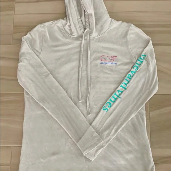 Vineyard Vines long Sleeve Whale Tee - Picture 4 of 5